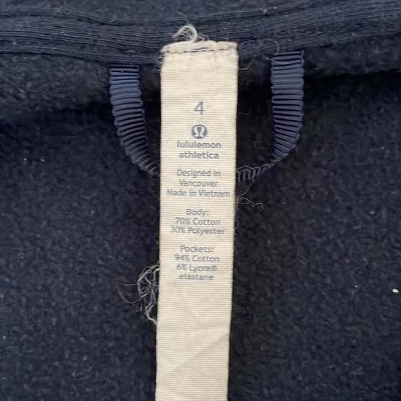 Lululemon zip up - Picture 3 of 5